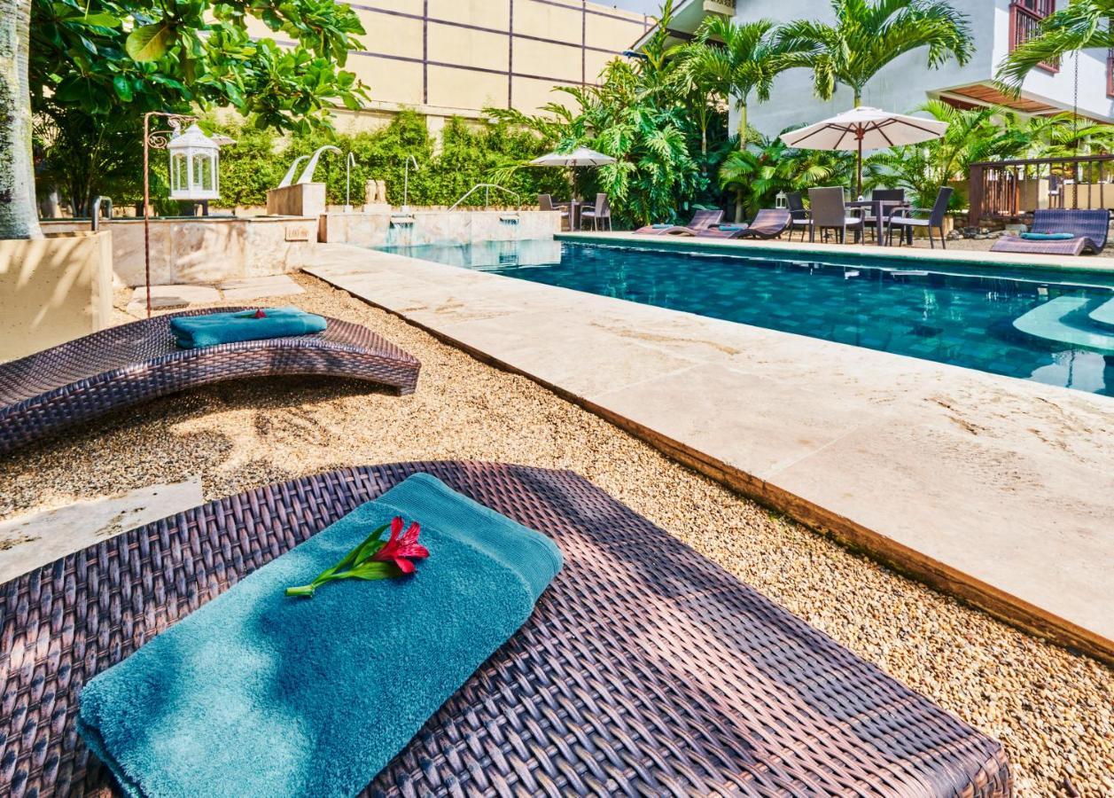 Lombok Hotel&SPA antes Hotel Casablanca Guaduas Exteriér fotografie