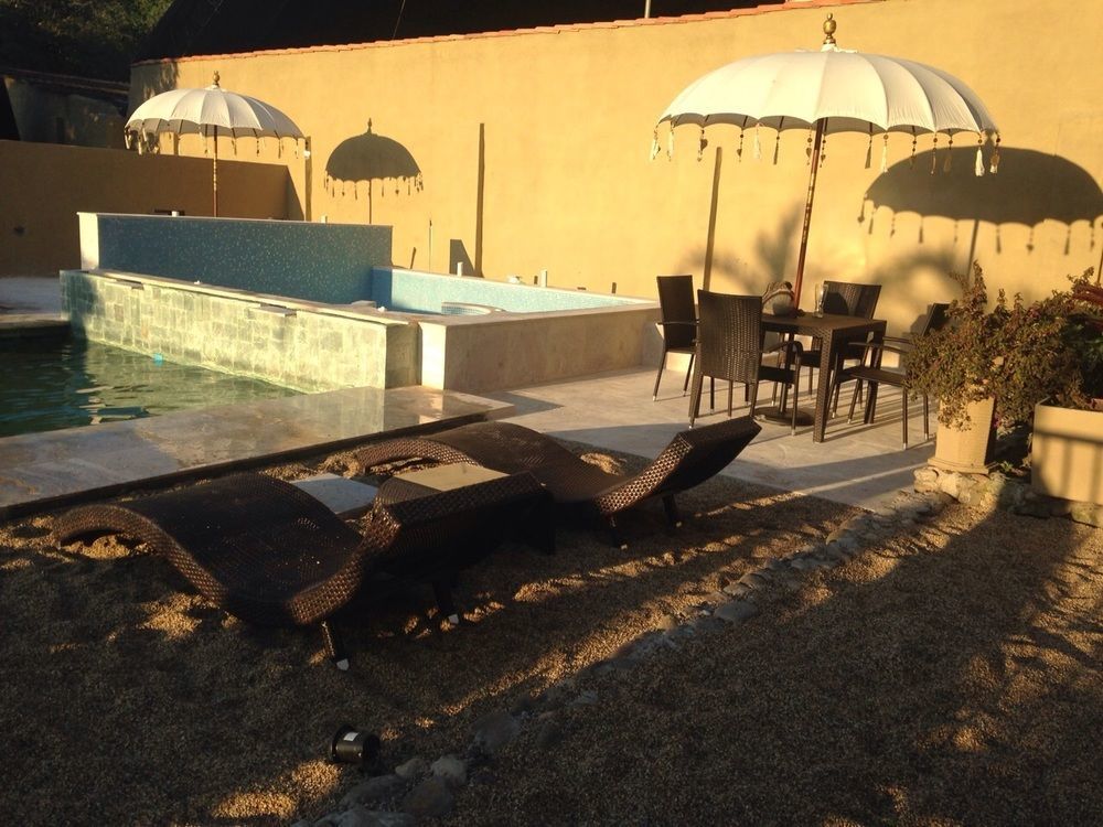 Lombok Hotel&SPA antes Hotel Casablanca Guaduas Exteriér fotografie